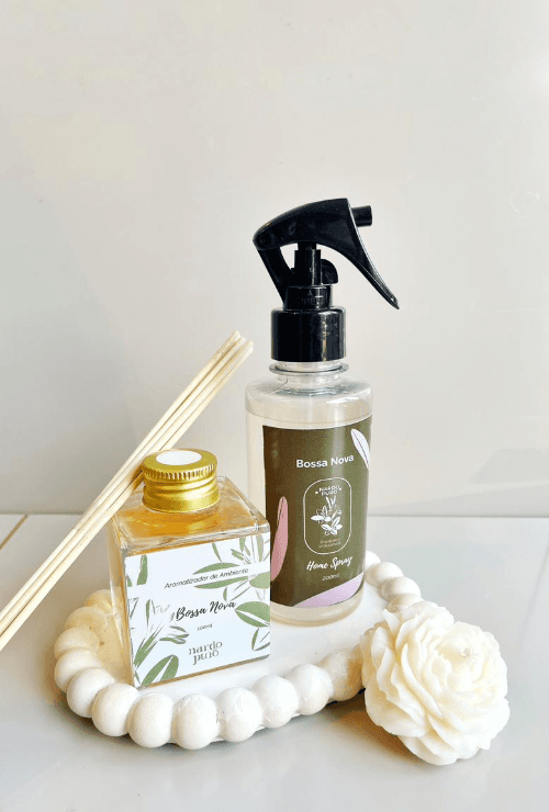 Kit Home Spray com Aromatizador 100ml e Peônia com Bandeja
